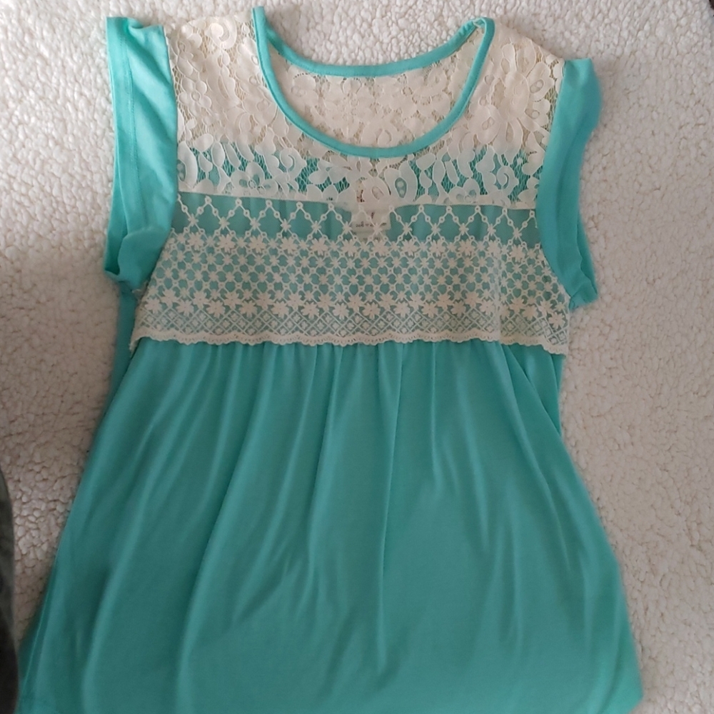 Cute top
